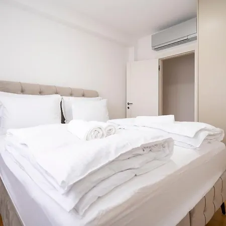 Mistral Retreat