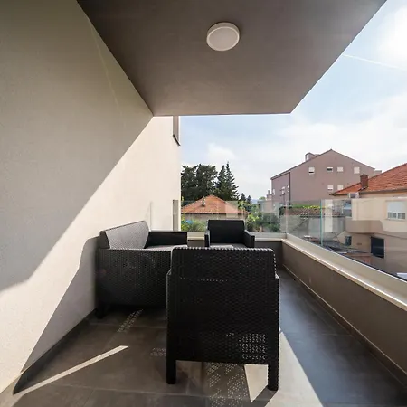 Lejlighed Mistral Retreat *