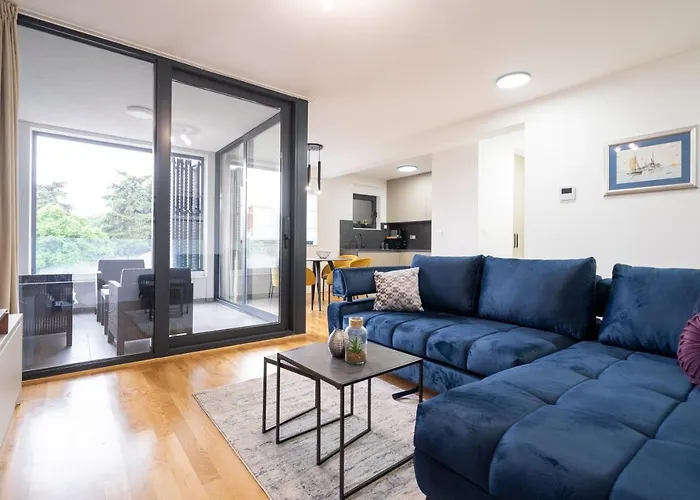 Mistral Retreat * Zara