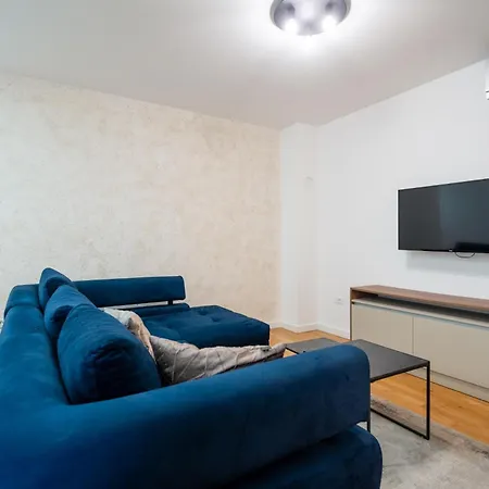 Mistral Retreat